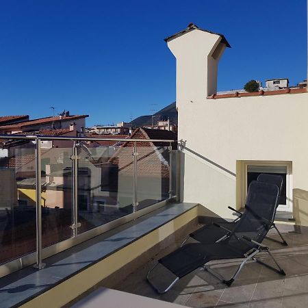 Casaviva - Casa Vacanze A Ceriale Con Terrazza Экстерьер фото